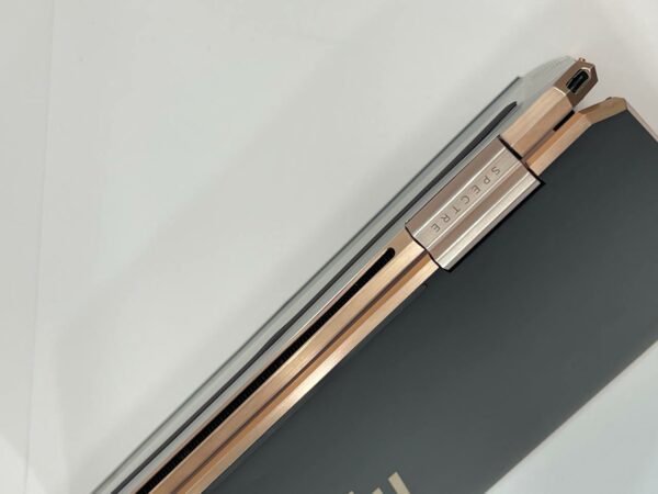 لپ تاپ  HP Spectre 13 x360